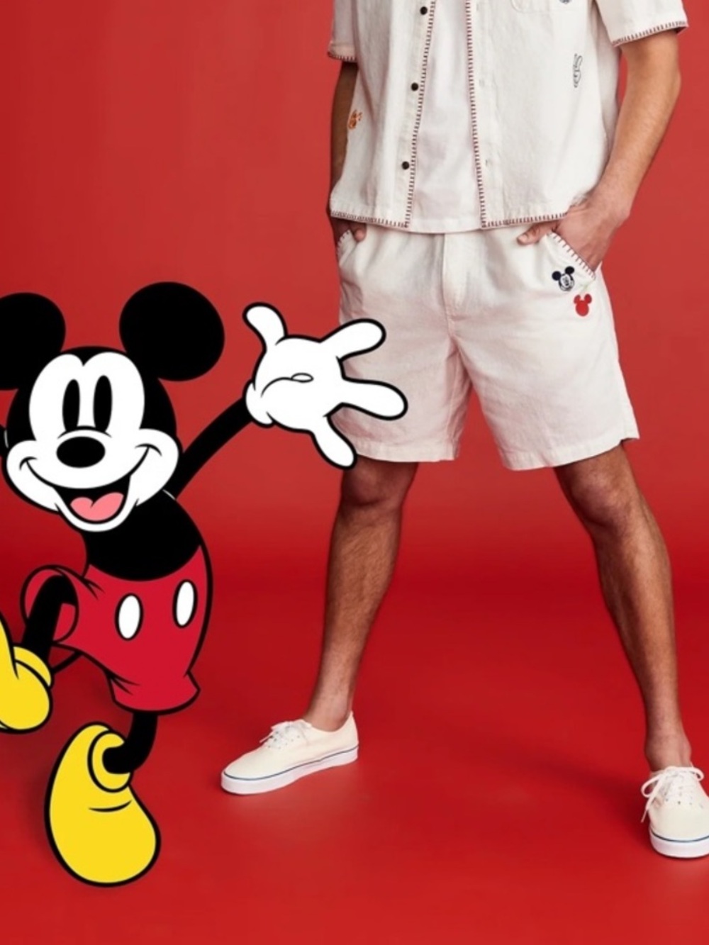 NWT! Old Navy x Disney© Mickey Mouse Linen-Blend Jogger Shorts LARGE 🍓2️⃣